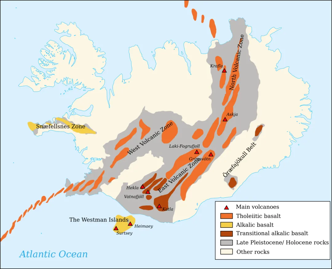 Carte des quatre zones volcaniques de l’Islande — occidentale, orientale, septentrionale et Reykjanes — orientées du nord-est au sud-ouest le long de la dorsale médio-atlantique